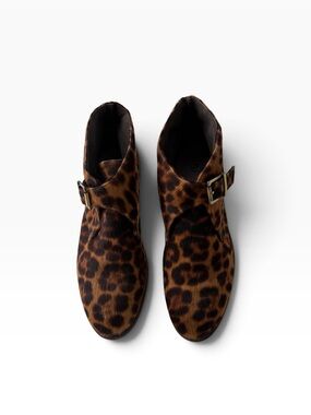 Johnston & Murphy Women’s Buckle Ankle Boots Animal Print Boho Chic Size 9.5